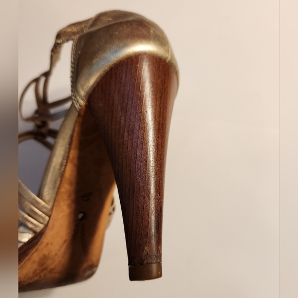 Corso Como  Golden Heels Sandals  Size 7 - Picture 4 of 11